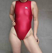 swimsuitcaro